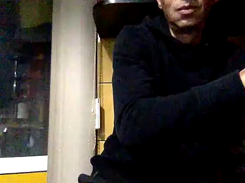 adiluci1 online show from October 26, 2:56 am