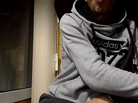 adiluci1 online show from October 24, 5:56 pm