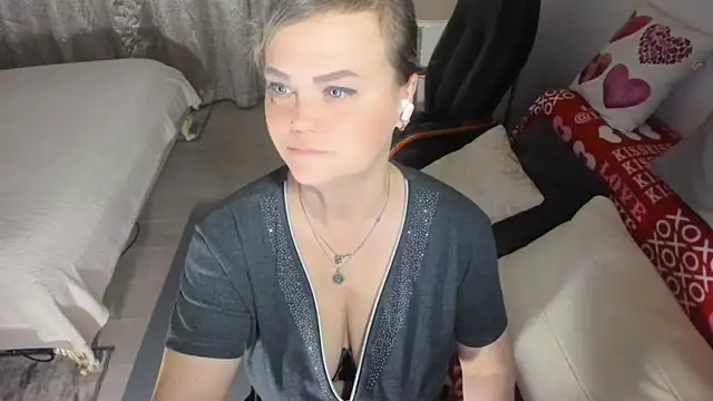 MildMature online show from July 9, 9:14 pm