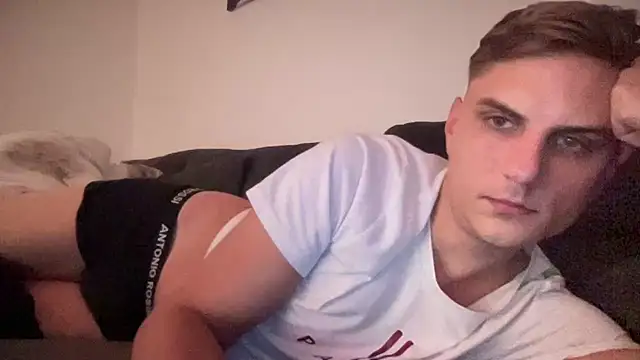 Sweetbooy90 online show from November 16, 7:51 pm