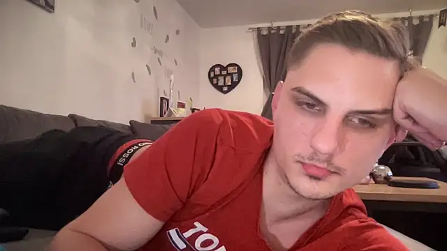 Sweetbooy90 online show from January 8, 10:38 pm