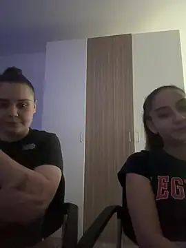 FemmeAffair online show from January 31, 10:08 pm