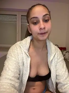 FemmeAffair online show from March 15, 2:13 pm