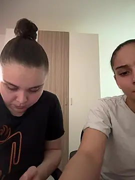 FemmeAffair online show from February 7, 11:02 pm