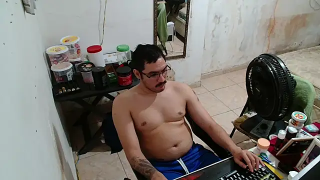 Leonino231 online show from December 18, 4:17 am