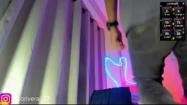 nico rivera online show from December 23, 7:07 am