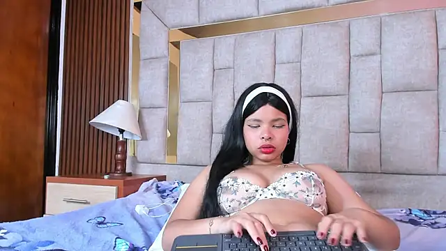 PamelaCullen online show from October 30, 5:32 pm