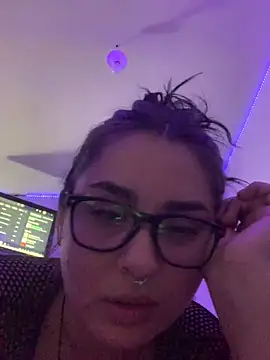  niceteets online show from December 4, 11:59 pm