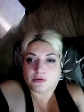 Snapshot of DianaCream chatting on September 9, 7:18 am DianaCream online show from September 9, 7:18 am