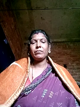 Savita992 online show from December 18, 9:36 am