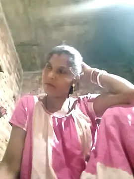 Snapshot of Savita992 chatting on September 15, 10:32 pm Savita992 online show from September 15, 10:32 pm