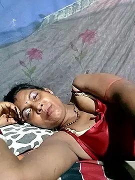 Snapshot of Savita992 chatting on June 6, 8:03 pm Savita992 online show from June 6, 8:03 pm