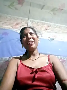 Snapshot of Savita992 chatting on June 17, 7:02 pm Savita992 online show from June 17, 7:02 pm