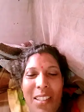 Snapshot of Savita992 chatting on October 1, 1:00 am Savita992 online show from October 1, 1:00 am