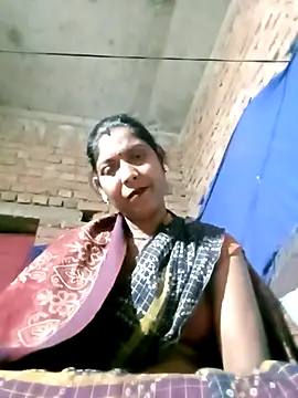 Snapshot of Savita992 chatting on February 13, 6:08 pm Savita992 online show from February 13, 6:08 pm