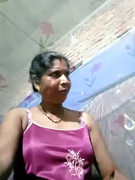 Snapshot of Savita992 chatting on June 25, 5:51 pm Savita992 online show from June 25, 5:51 pm