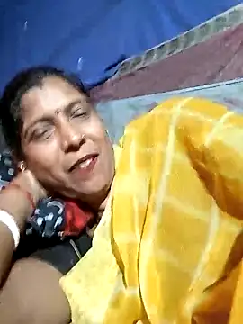 Snapshot of Savita992 chatting on February 3, 6:51 am Savita992 online show from February 3, 6:51 am