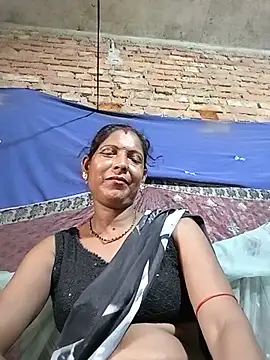 Snapshot of Savita992 chatting on June 30, 8:47 am Savita992 online show from June 30, 8:47 am