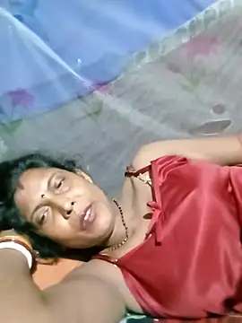 Snapshot of Savita992 chatting on July 10, 11:49 pm Savita992 online show from July 10, 11:49 pm