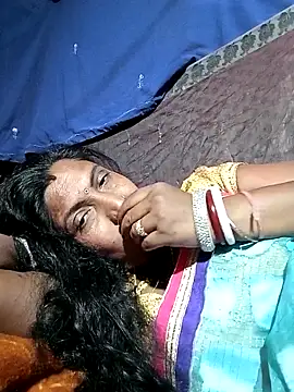 Snapshot of Savita992 chatting on March 4, 7:49 am Savita992 online show from March 4, 7:49 am