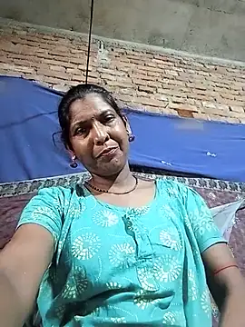 Snapshot of Savita992 chatting on June 7, 11:04 am Savita992 online show from June 7, 11:04 am