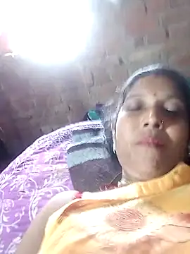 Snapshot of Savita992 chatting on October 18, 6:48 am Savita992 online show from October 18, 6:48 am