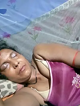Savita992 online show from May 23, 8:19 pm