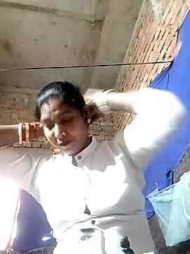 Savita992 online show from March 17, 8:50 am