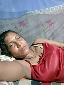 Snapshot of Savita992 chatting on June 4, 9:52 pm Savita992 online show from June 4, 9:52 pm
