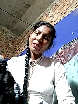 Savita992 online show from April 3, 11:27 am