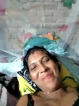Snapshot of Savita992 chatting on October 4, 11:50 pm Savita992 online show from October 4, 11:50 pm
