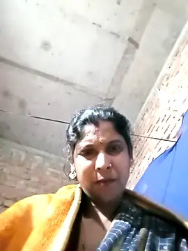 Savita992 online show from December 17, 9:25 am