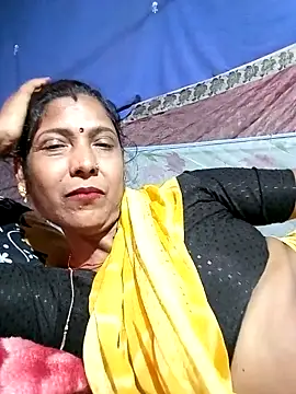 Snapshot of Savita992 chatting on February 3, 6:22 am Savita992 online show from February 3, 6:22 am