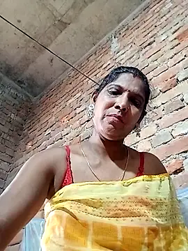 Snapshot of Savita992 chatting on October 13, 5:42 am Savita992 online show from October 13, 5:42 am