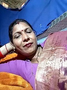 Snapshot of Savita992 chatting on February 15, 7:51 am Savita992 online show from February 15, 7:51 am