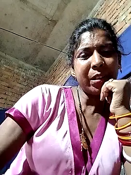 Savita992 online show from May 12, 8:21 am
