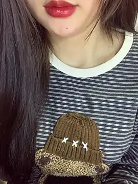 Linhtruong  online show from January 11, 4:30 am