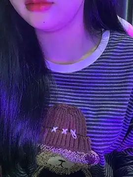 Linhtruong  online show from February 18, 4:10 am