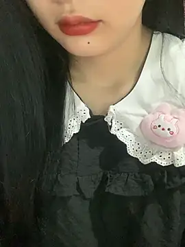 Linhtruong  online show from November 17, 12:47 am