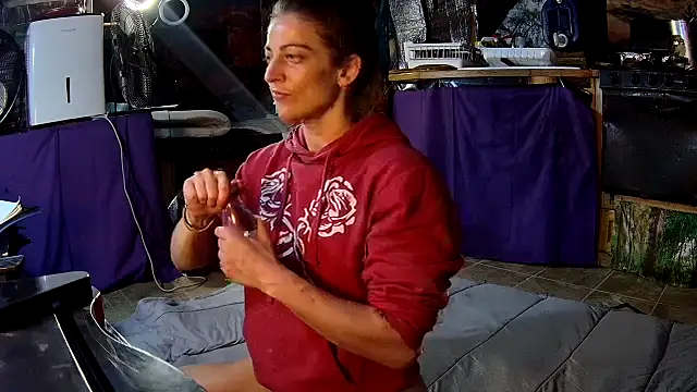 Snapshot of aquafoxy chatting on October 1, 4:39 am aquafoxy online show from October 1, 4:39 am