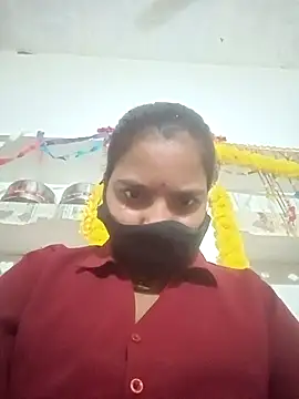 Snapshot of Daisygirl9 chatting on October 11, 12:39 pm Daisygirl9 online show from October 11, 12:39 pm