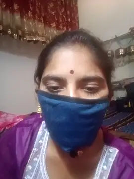 Snapshot of Daisygirl9 chatting on February 23, 9:32 am Daisygirl9 online show from February 23, 9:32 am