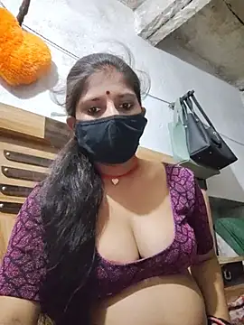 Snapshot of Daisygirl9 chatting on June 2, 5:02 pm Daisygirl9 online show from June 2, 5:02 pm