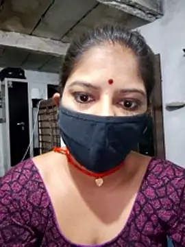 Daisygirl9 online show from April 28, 10:58 pm