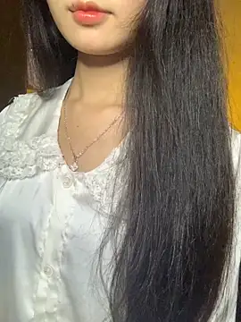 Snapshot of Nhinhi18 chatting on December 19, 3:25 pm Nhinhi18 online show from December 19, 3:25 pm