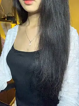 Nhinhi18 online show from March 13, 3:39 pm