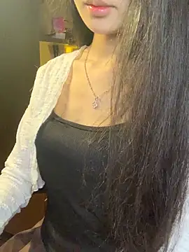 Nhinhi18 online show from April 21, 3:18 pm