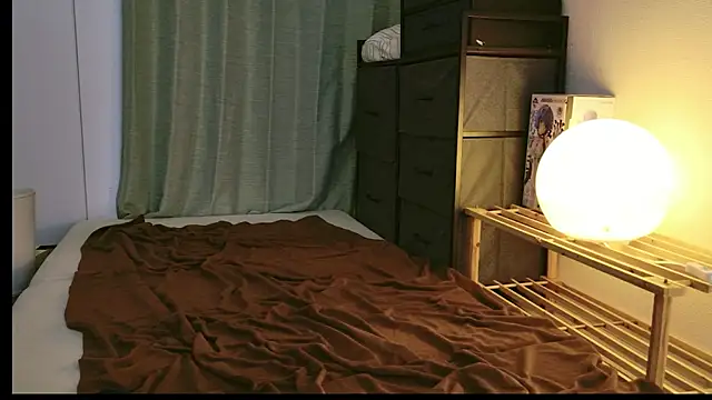 C-4bomb online show from March 9, 5:00 am