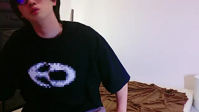 C-4bomb online show from February 14, 9:42 am