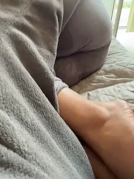 atuttaforza003 online show from April 20, 12:52 pm